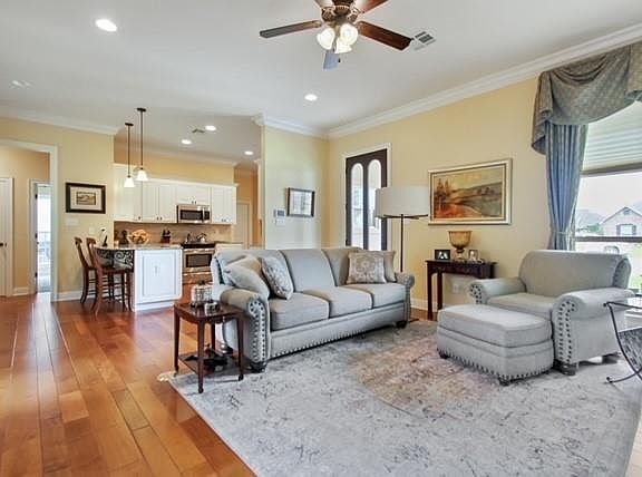 3rd image of 5810 Toria Dr