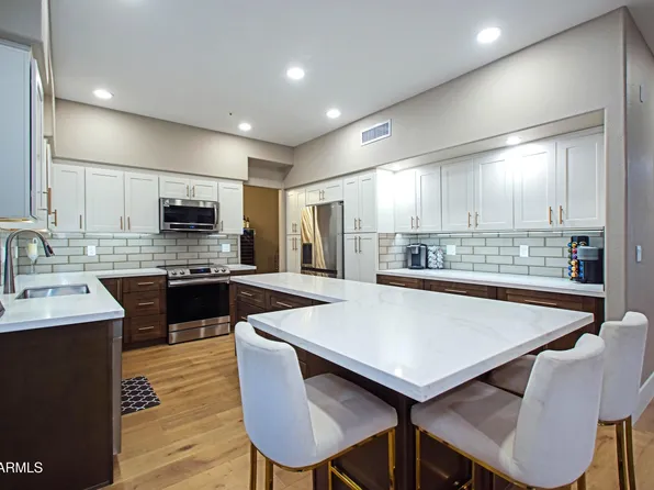 11146 E RUNNING DEER Trail, Scottsdale, AZ 85262