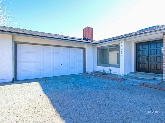 3rd image of 21382 Baldwin Ln