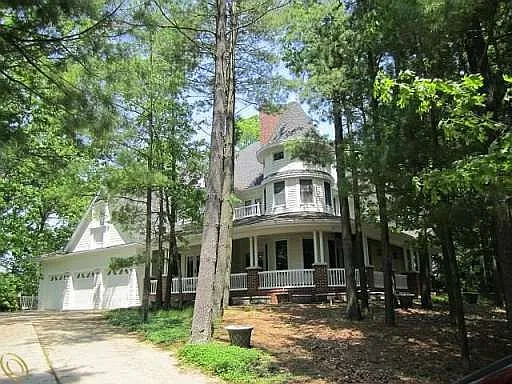 13631 Cantaberry Ct photo 1
