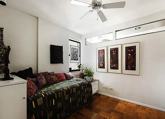 Sold by Warburg | media 5