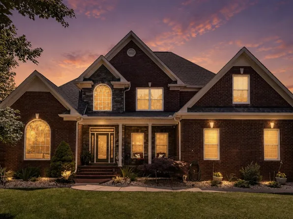 1820 Hygeia Rd, Greenbrier, TN 37073