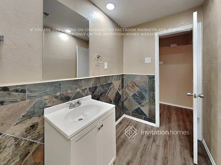 7318 Elderberry Ln — Photo 16