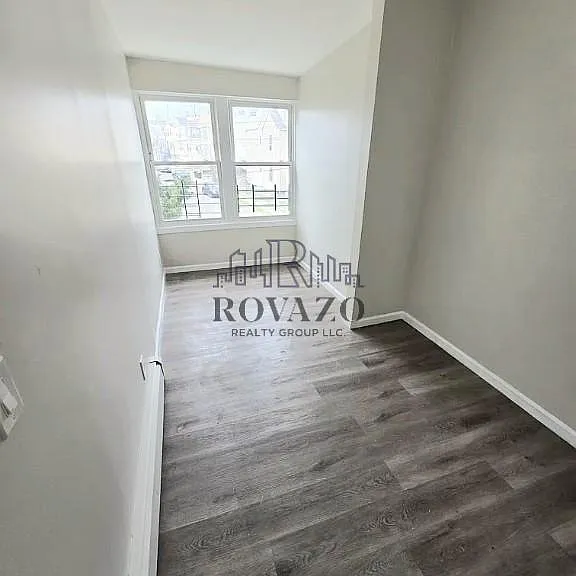 22 Goodwin Ave #2 — Photo 6