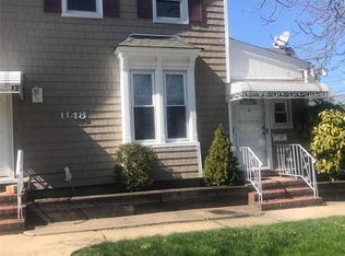 1148 W Broadway, Hewlett, NY 11557