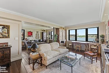 11 Riverside Drive #11FW image 1 of 17