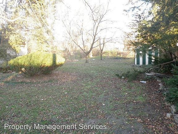 2nd image of 23040 Roanoke Ave