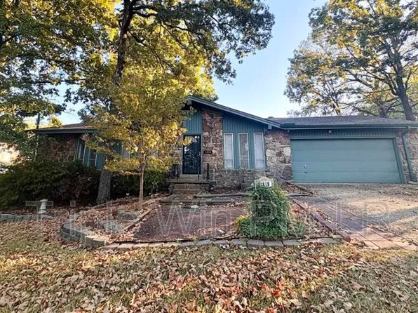 11819 Ashwood Dr, Little Rock, AR 72211