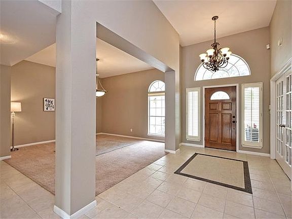 3rd image of 2035 Golden Bear Dr
