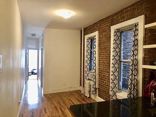 Rented by LJ Sloane Management | media 16