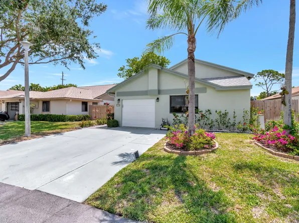 1395 NW 23rd Lane, Delray Beach, FL 33445