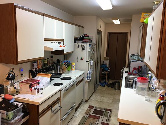 2nd image of 1049 McKenna Blvd #T2gbckcm1