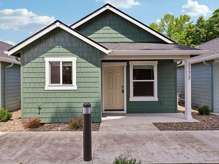Cottages at Laurel — Photo 84