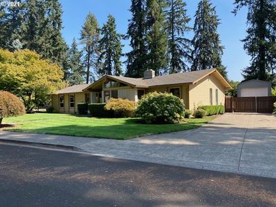 22 Carthage Ave, Eugene, OR, 97404