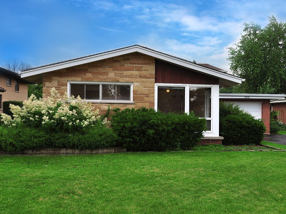1st image of 305 Fernwood Ln