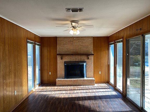 3rd image of 506 Willow Oak Dr