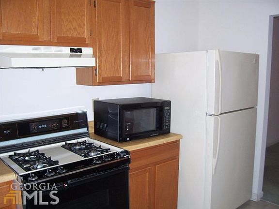 5th image of 3006 River Station Dr