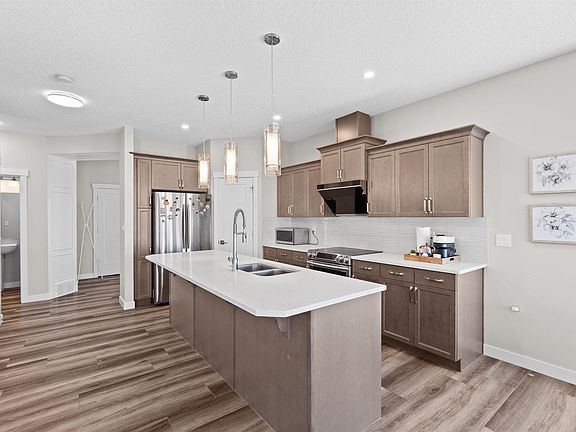 3rd image of 4673 Alwood Way SW