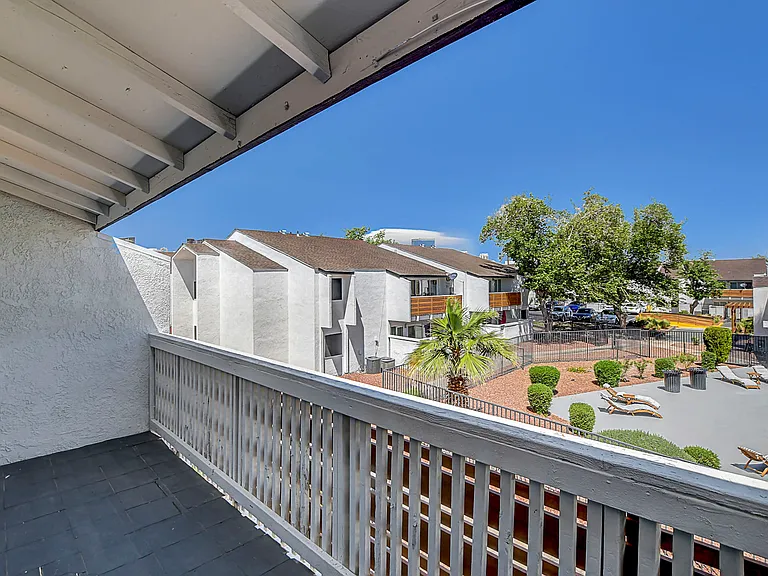 3600 University Center Dr — Photo 9