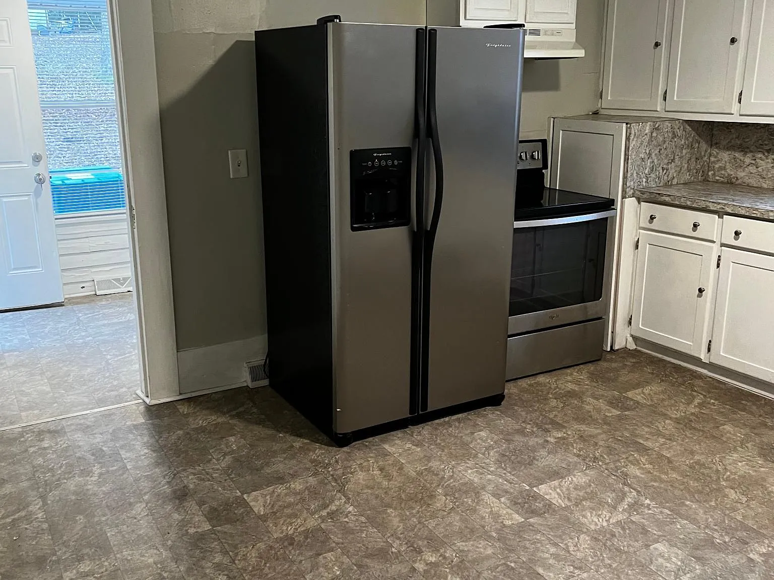 2 bed, 924 sqft, $1,130 — Photo 4