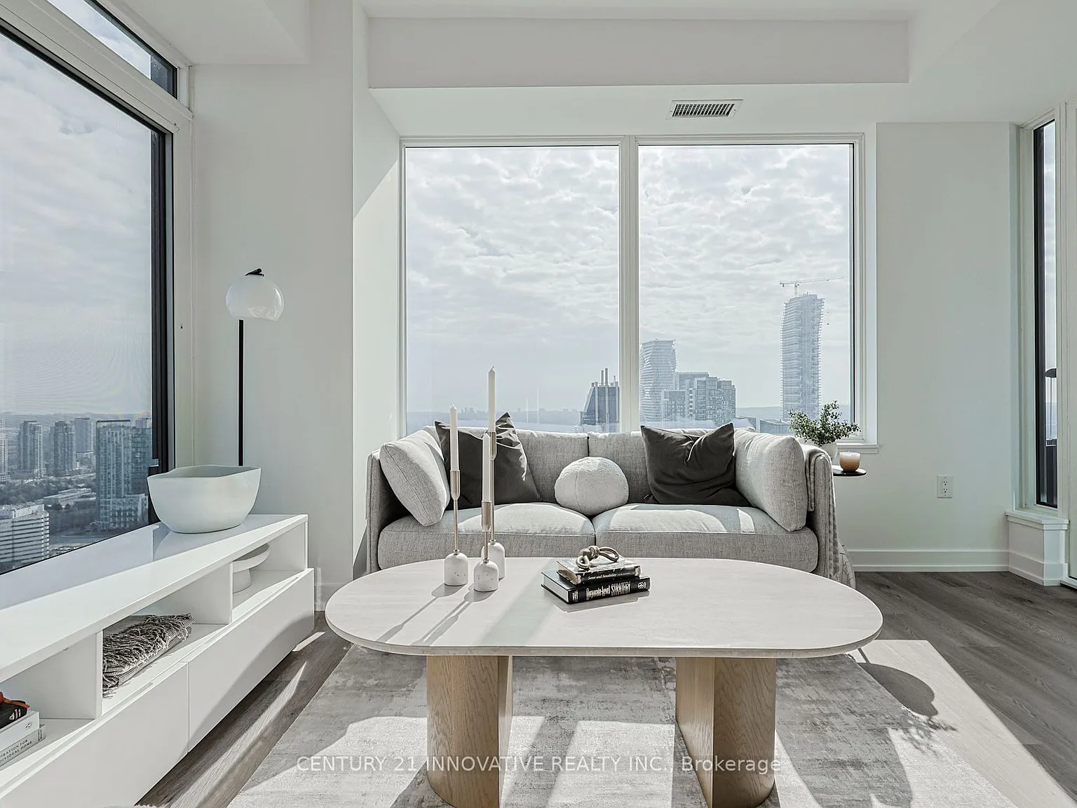 3 bed, $2,900 — Photo 3