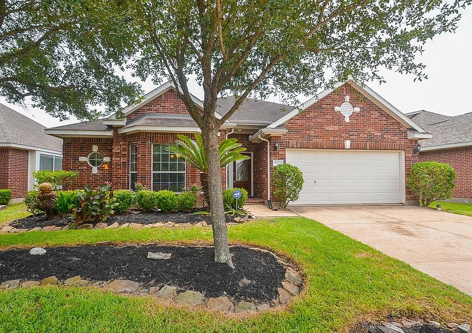 1st image of 16703 Bishop Knoll Ln