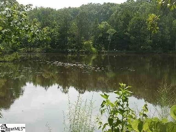 2nd image of 145 Robin Dr