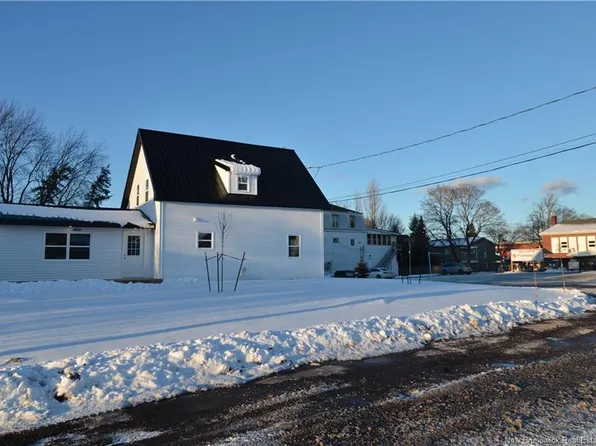200 Jubilee St, Shediac, NB E4P 1X5