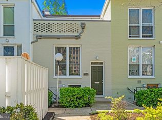 251 G St SW #113, Washington, DC 20024