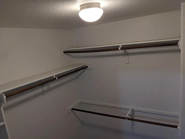 356 Twisted Oaks Ln — Photo 23