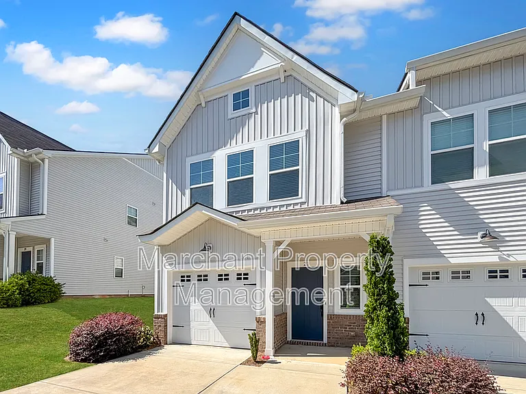 21 Jaycee Ct — Photo 1