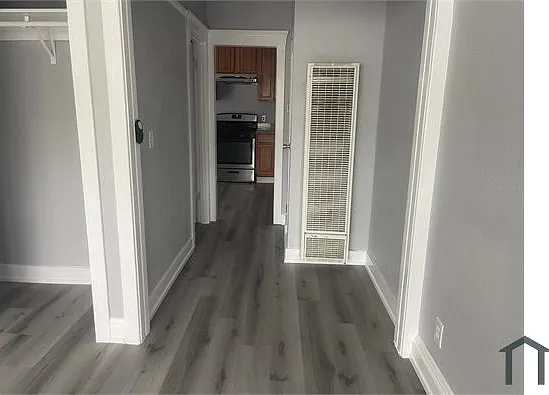 1 bed, 400 sqft, $1,650 — Photo 3