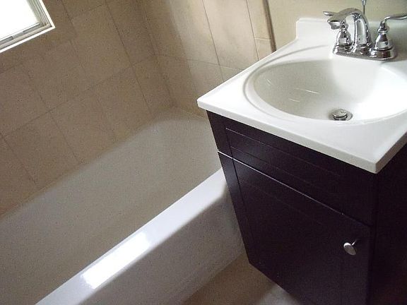 2nd image of 814 S Arlington Mill Dr APT 103