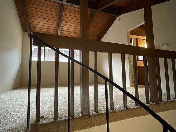 4th image of 417 99th Ave NE APT A