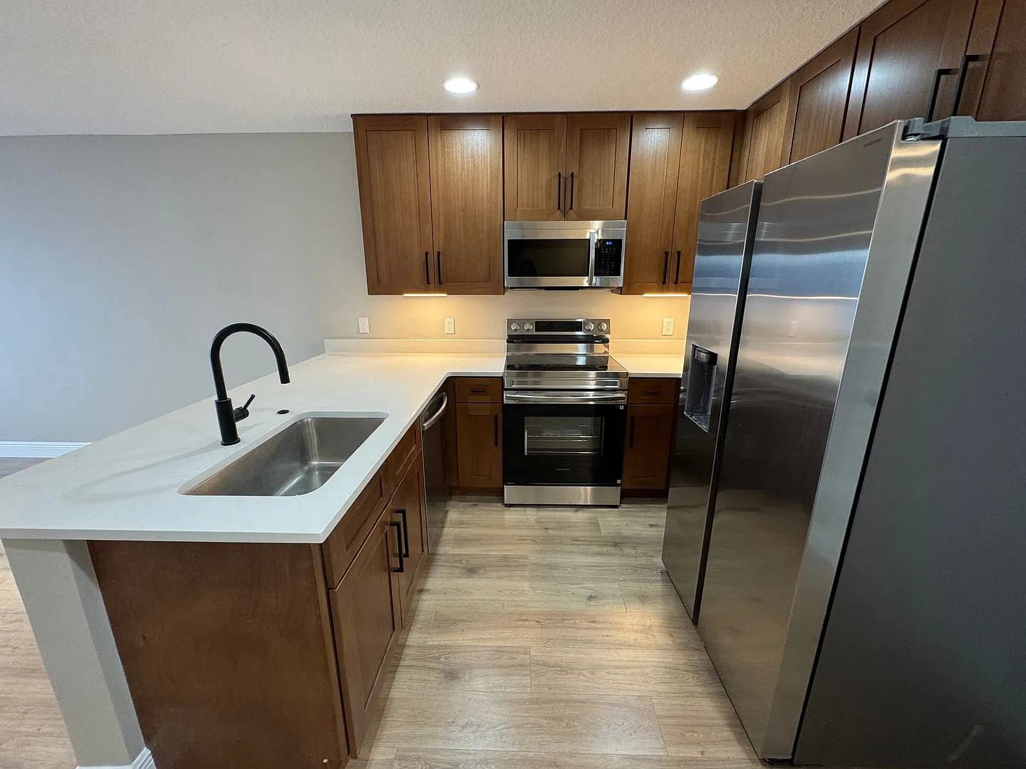 Fully Renovated Townhome | Modern Quartz Kitchen + New Baths & Flooring! — Photo 4