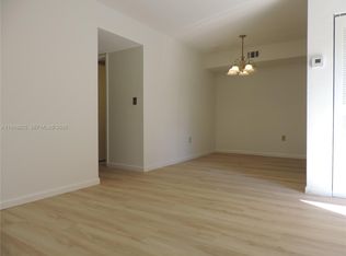 566 NW 114th Ave APT 204, Sweetwater, FL 33172