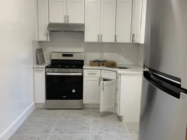 23-40 Broadway image 1 of 8