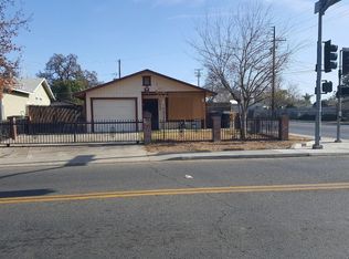 1412 N Court St, Visalia, CA