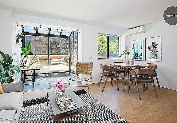 3rd image of 225 E 86th St APT 201