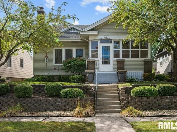 1121 E Denison Ave, Davenport, IA 52803