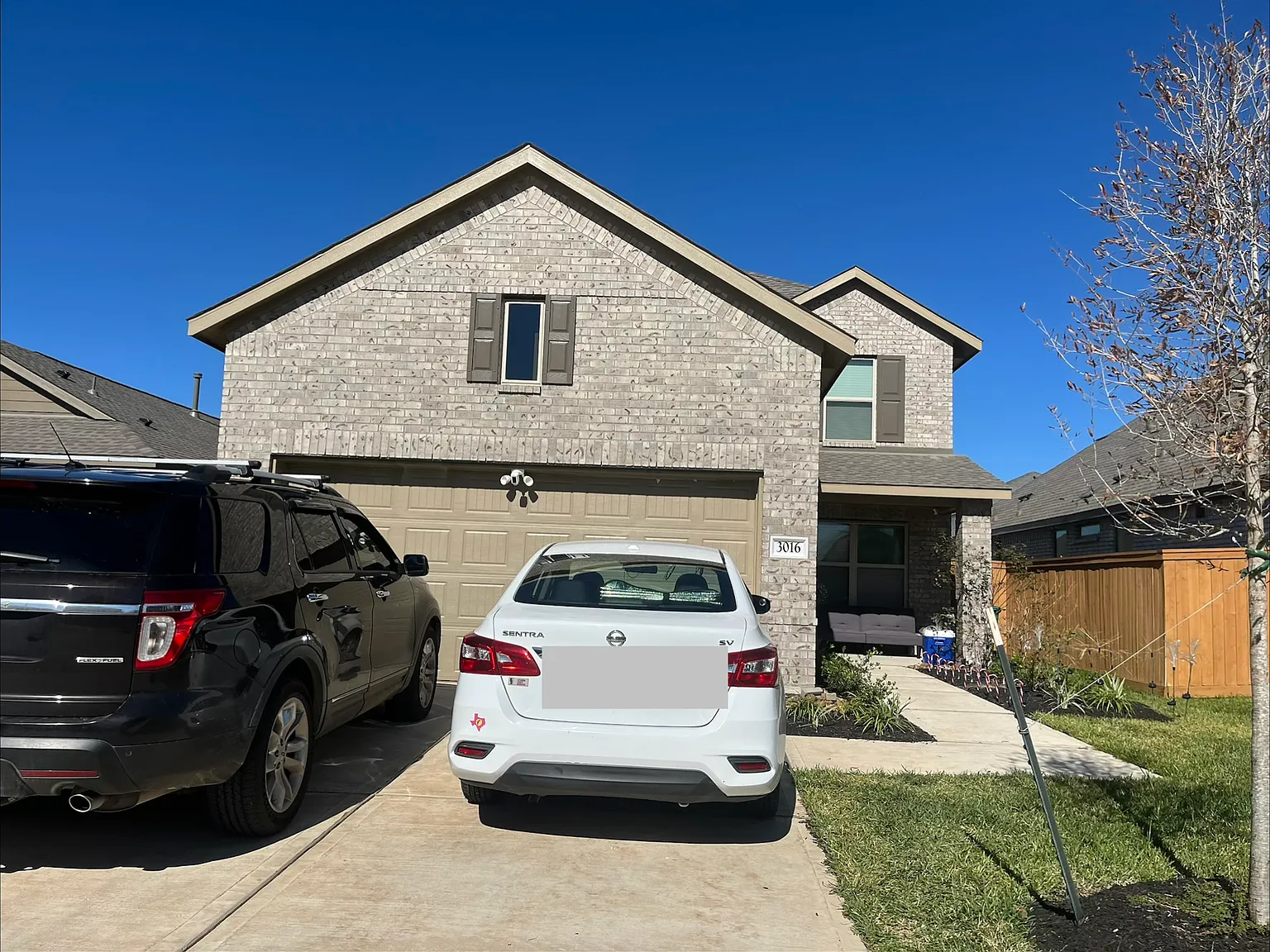 4 bed, 1834 sqft, $2,534 — Photo 2