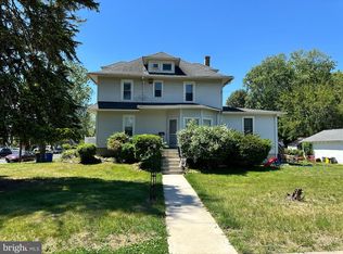 202 Washington Ave, Laurel Springs, NJ 08021