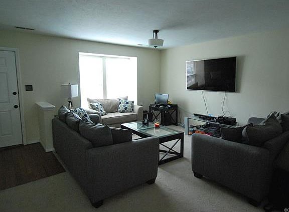 2nd image of 4909 Bunclody Ct #4909