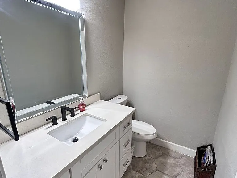 7752 E Camelback Rd — Photo 14