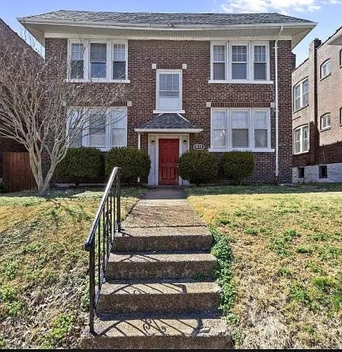 1828 Allen Ave