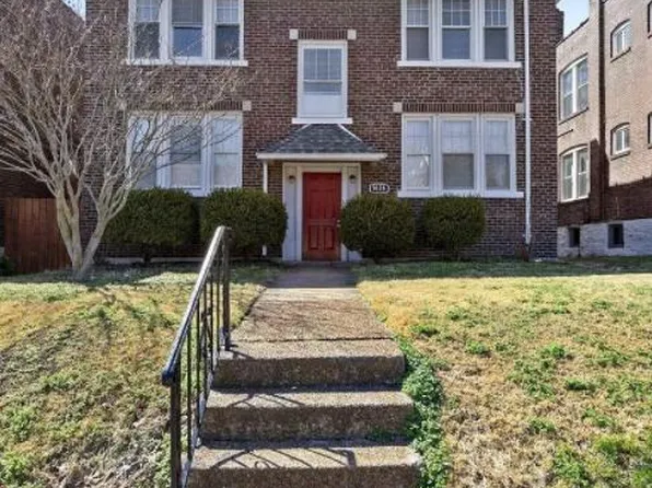 1828 Allen Ave, Saint Louis, MO 63104