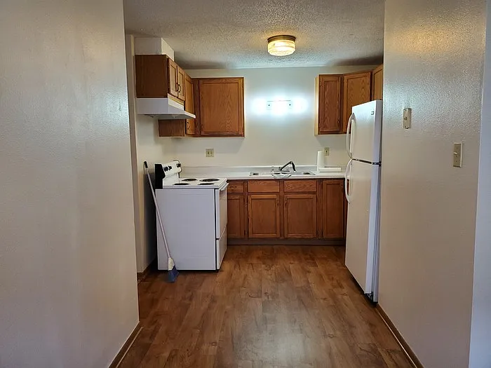 2 bed, 1.0 bath, 750 sqft, $950 — Photo 4