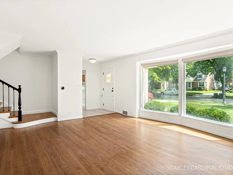 524 9th Ave — Photo 5