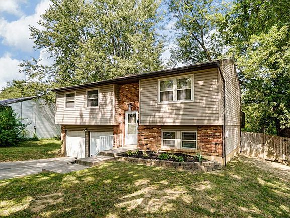 2nd image of 2322 Magdalena Dr