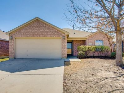 14164 Snaffle Bit Trl, Fort Worth, TX, 76115